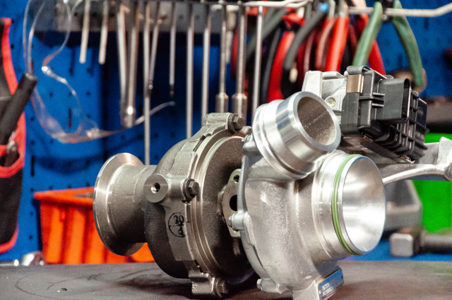 Этап замены турбины