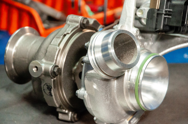 Этап замены турбины