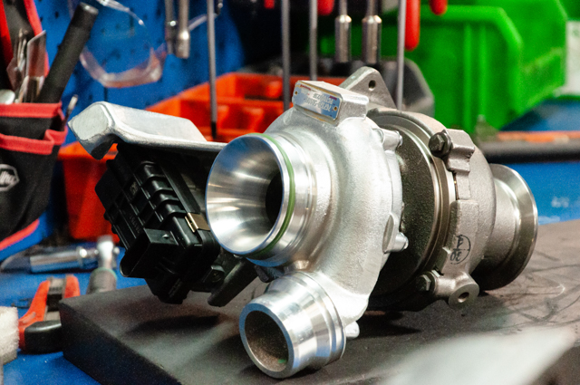 Этап замены турбины